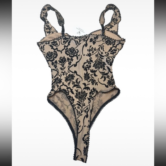 Windsor Floral Stunner Flocked Bustier Bodysuit - Picture 5 of 6